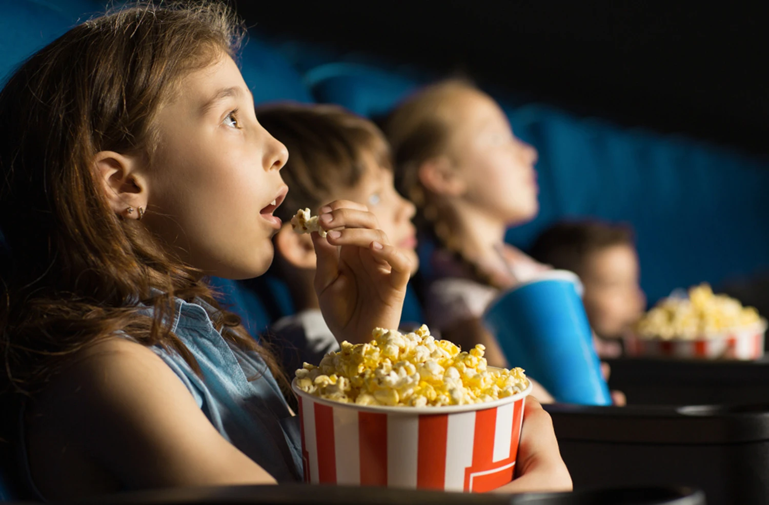 kinos-ostalb-kindergeburtstag-im-kino